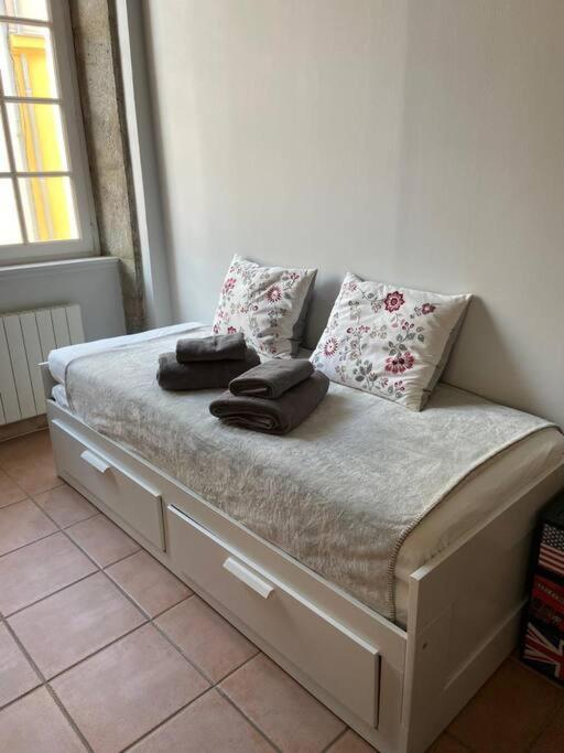 Emplacement N°1 Tres Bel Appartement Spacieux Carcassonne Exterior foto